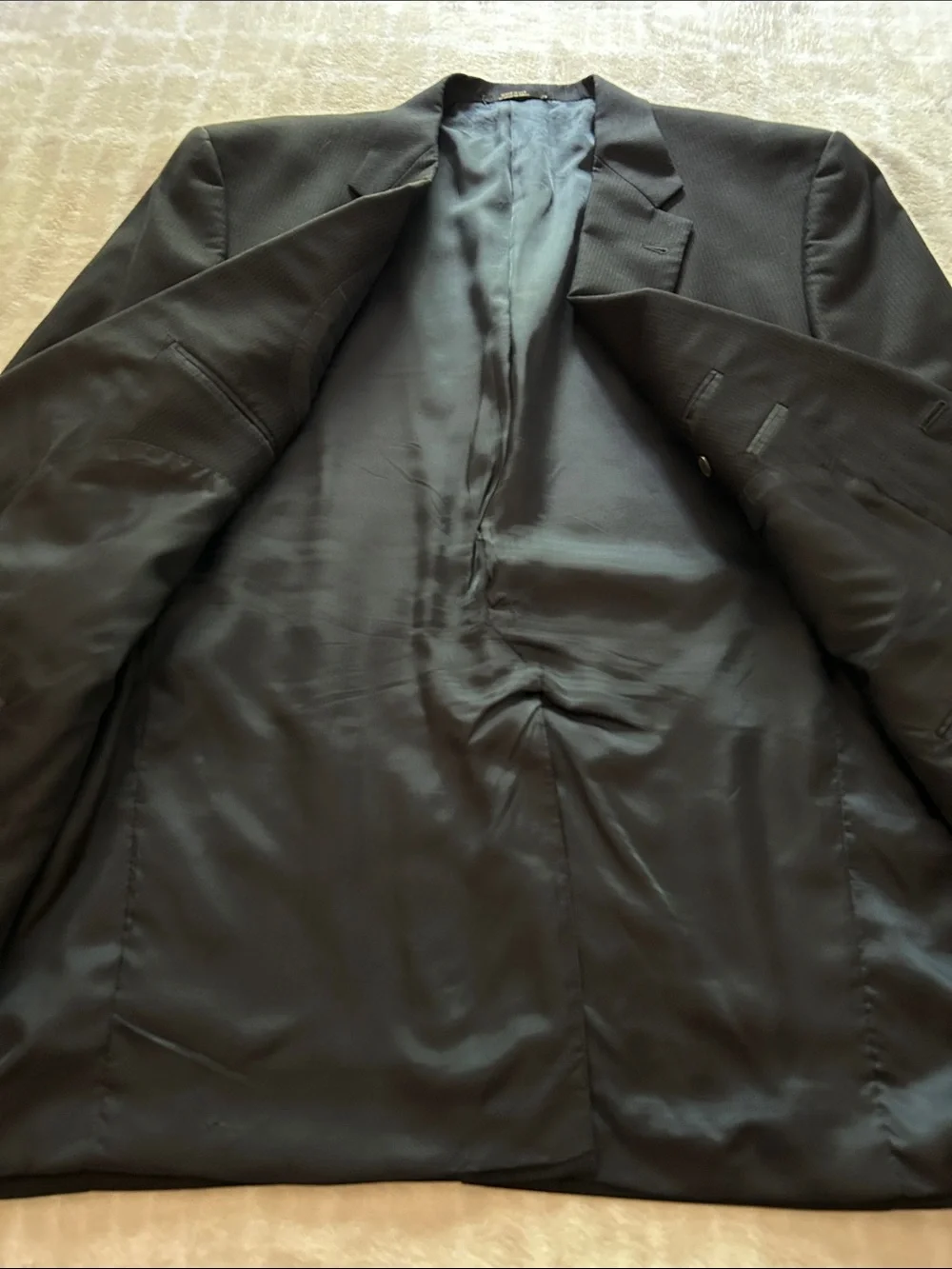 Heart Schaffner Marx Men's Gold Trumpeter Black Pinstripe Wool Blazer, Size 50R